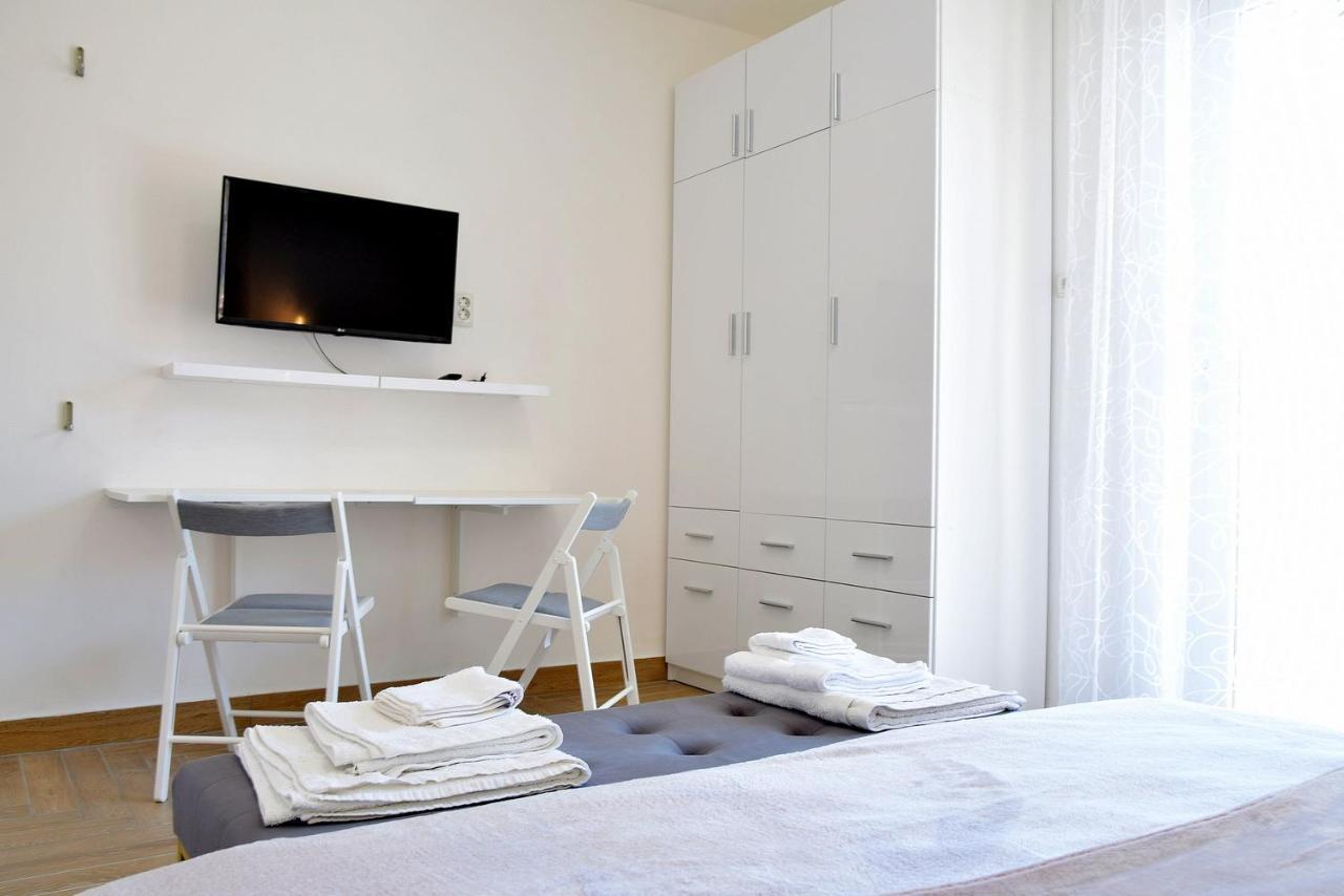 King Residence Old Town Rab - Adults Only Rab Town Esterno foto