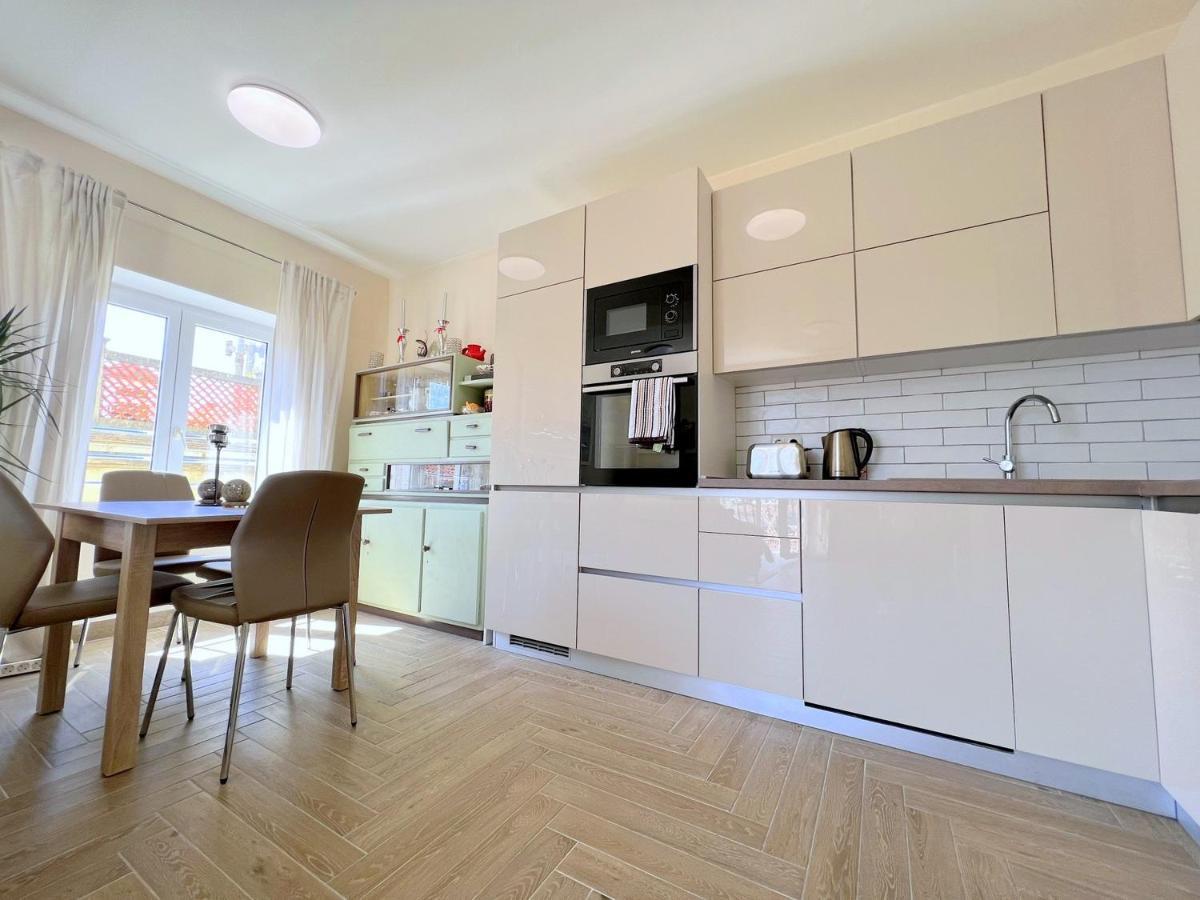 King Residence Old Town Rab - Adults Only Rab Town Esterno foto